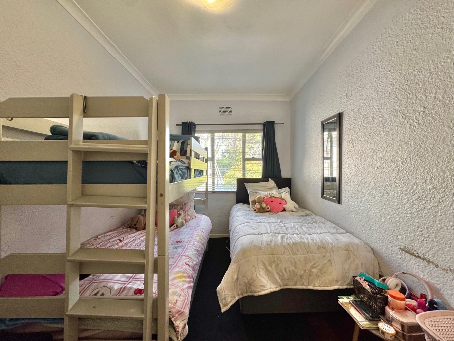 2 Bedroom Property for Sale in Kenilworth Western Cape
